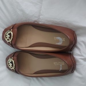 Michael Kors flats